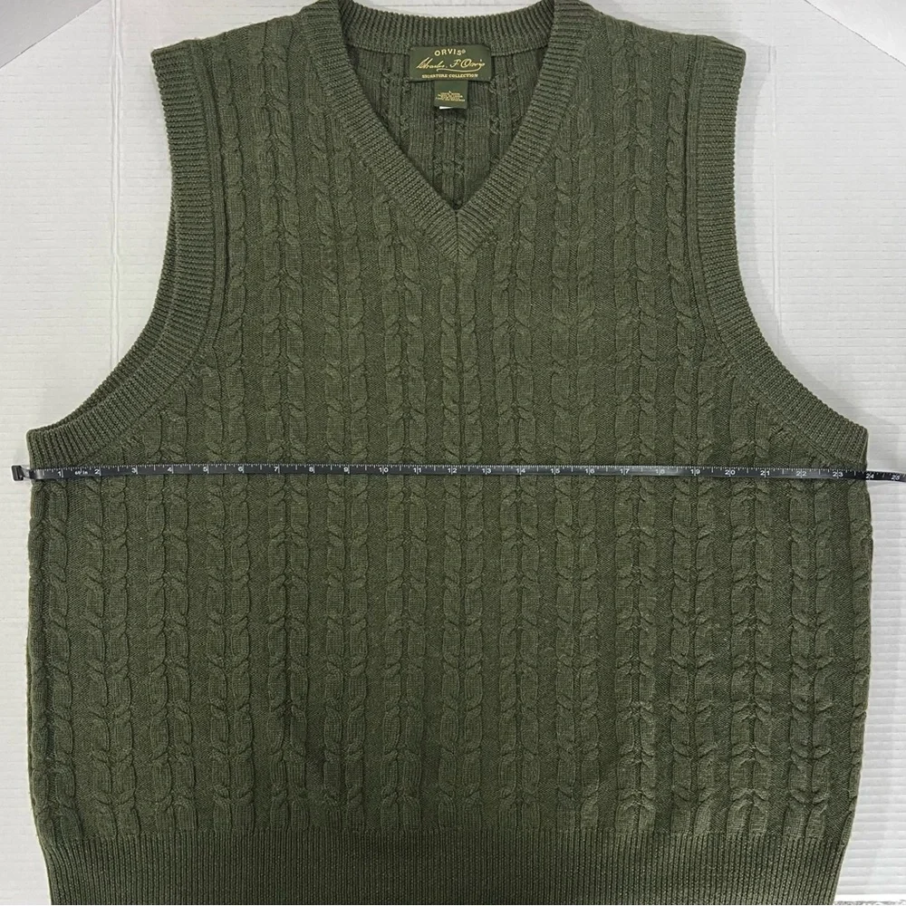 V-neck Cable Knit Green Wool Sweater Vest L Classic Heritage Preppy Academic